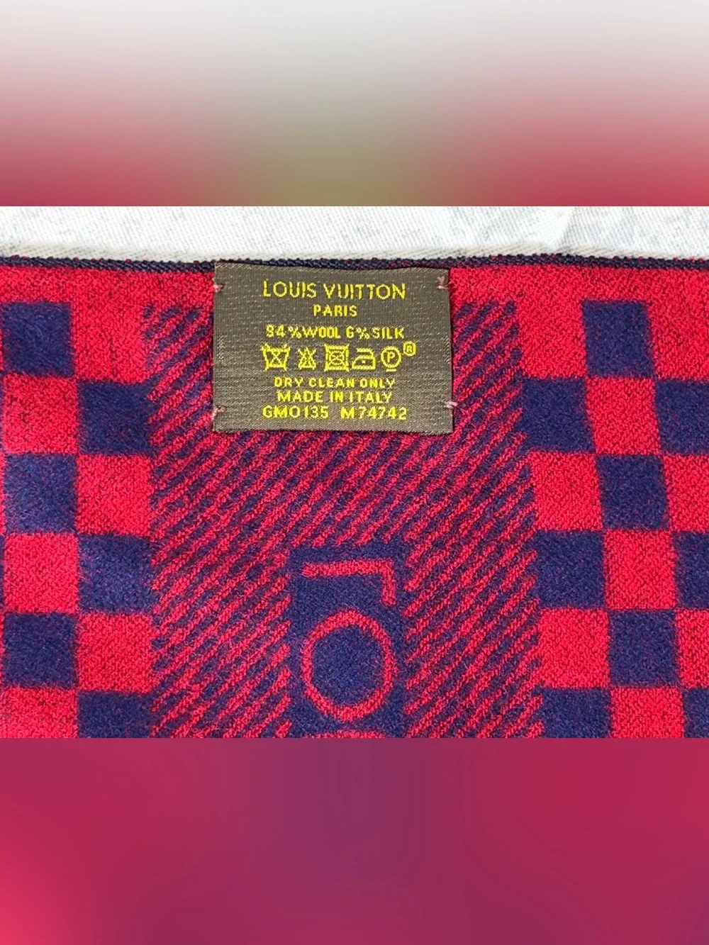 Louis Vuitton red/blue checkerboard scarf - Picture 5 of 5